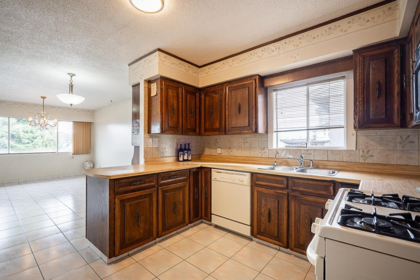Breakfast Nook Photo of 3205 E 3rd Avenue, Vancouver, BC