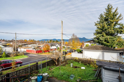 Outdoor Deck Photo of 3205 E 3rd Avenue, Vancouver, BC