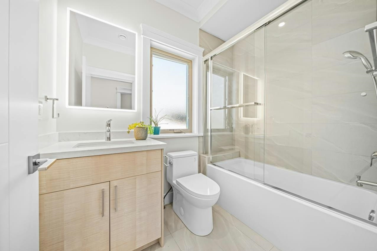 Bedroom 2 Photo of 7860 Thormanby Crescent, Richmond, BC