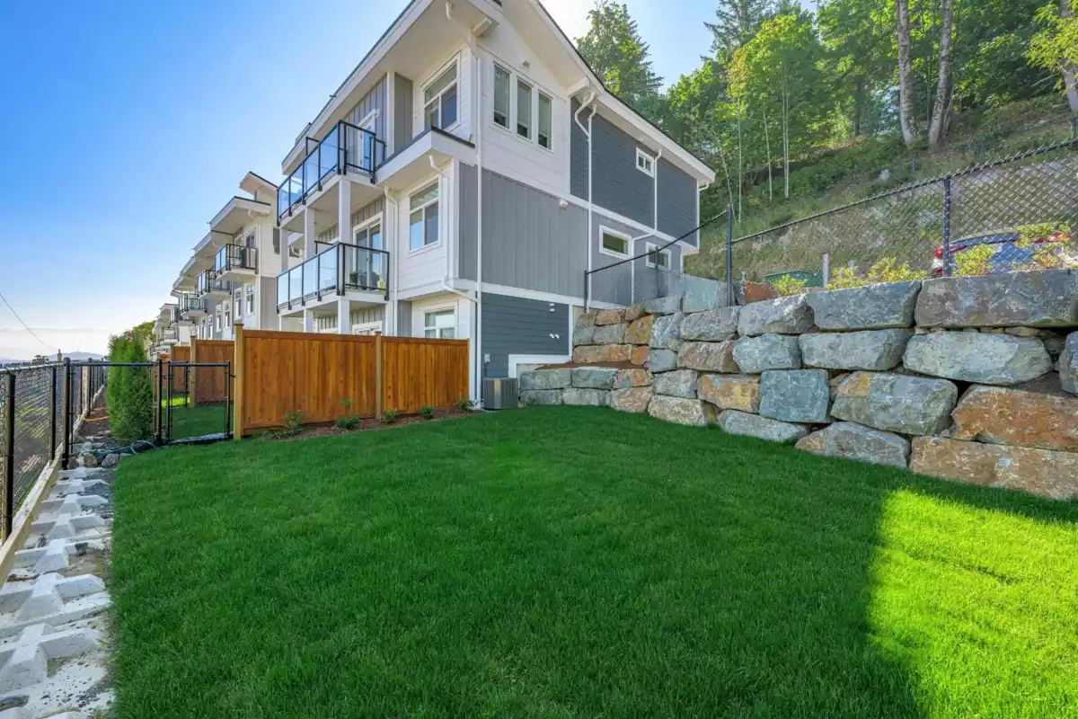 Fitness Center Photo Near 25 43998 Chilliwack Mountain Road, Chilliwack, BC