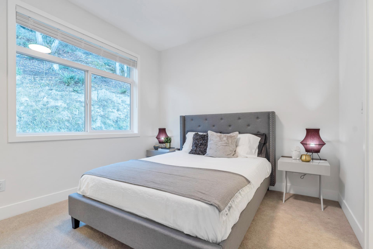 Laundry Room Photo of 25 43998 Chilliwack Mountain Road, Chilliwack, BC