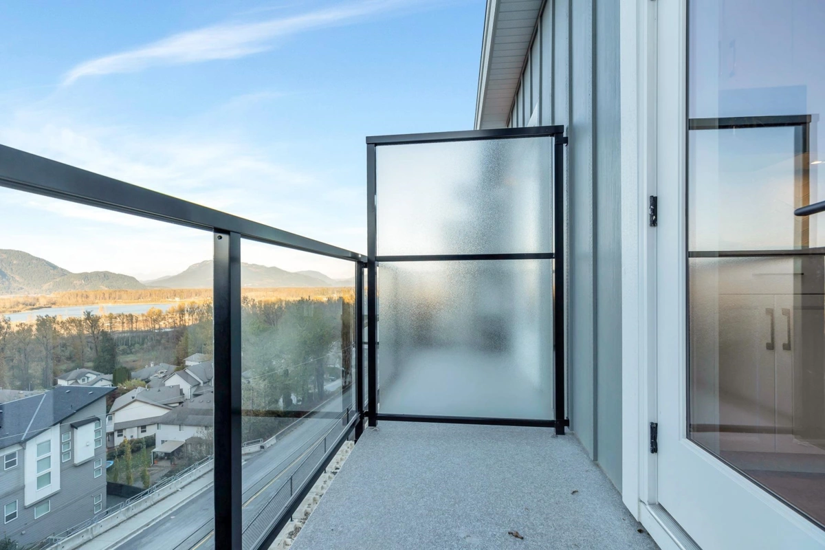 Powder Room Photo of 25 43998 Chilliwack Mountain Road, Chilliwack, BC