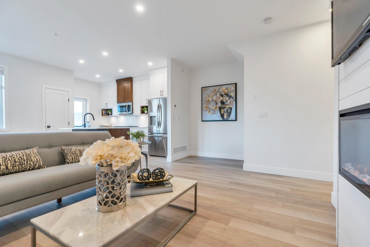 Primary Bathroom Photo of 25 43998 Chilliwack Mountain Road, Chilliwack, BC
