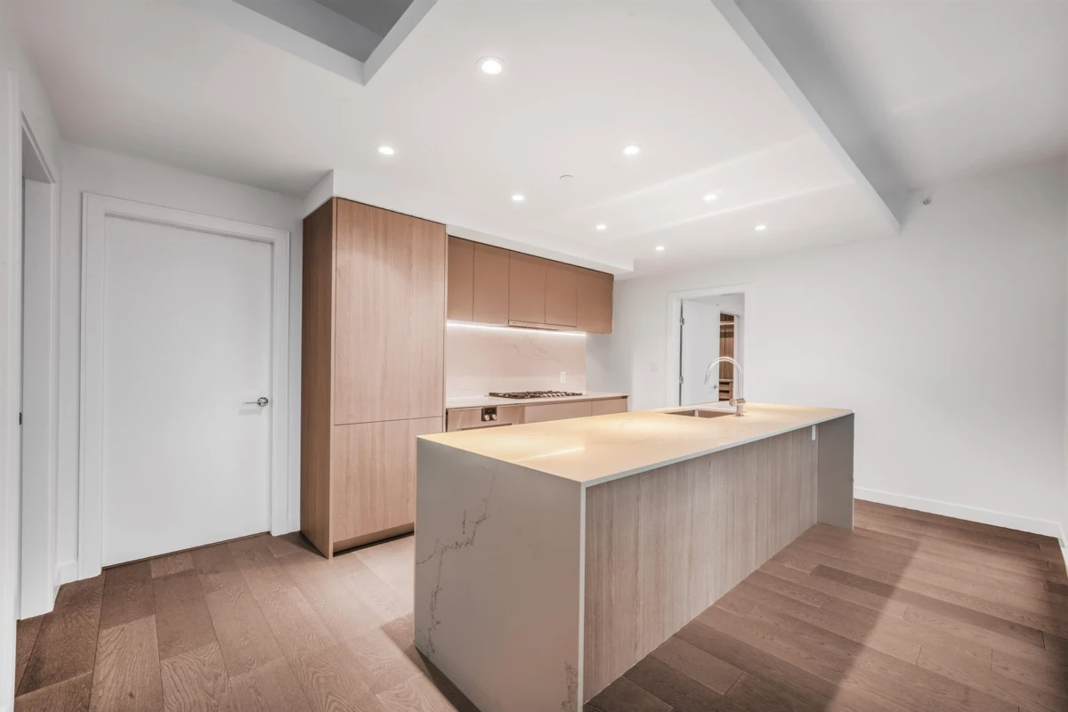 Backyard Photo of 3002 1500 Fern Street, North Vancouver, BC