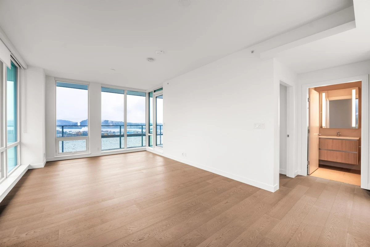 Kitchen Photo of 3002 1500 Fern Street, North Vancouver, BC