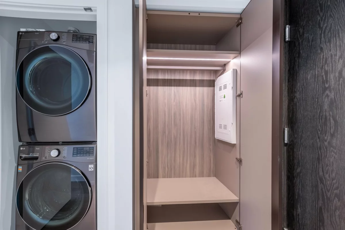 Primary Bathroom Photo of 3002 1500 Fern Street, North Vancouver, BC