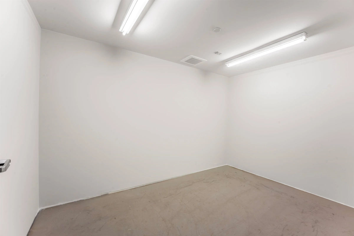 Swimming Pool Photo of 3002 1500 Fern Street, North Vancouver, BC