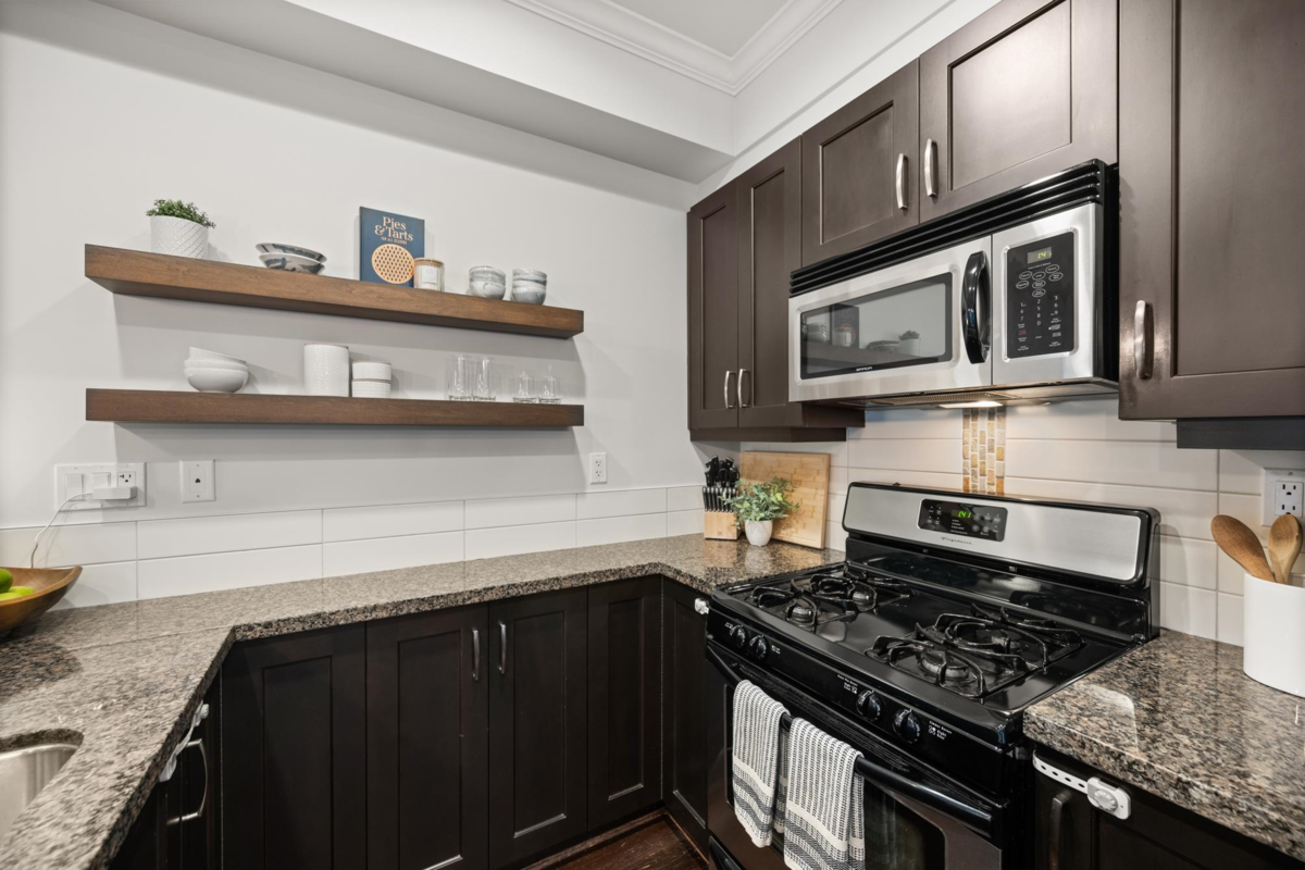 Bedroom 3 Photo of 6 15454 32 Avenue, Surrey, BC