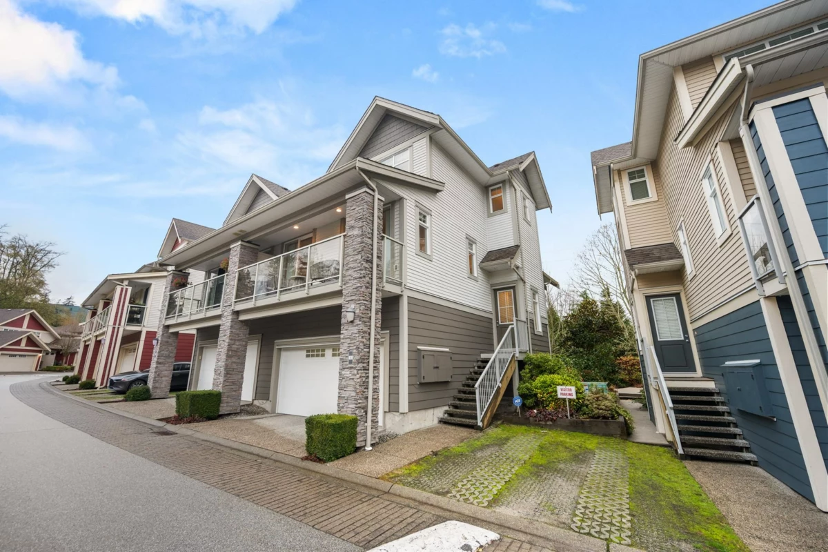 Exterior Rear Photo of 6 15454 32 Avenue, Surrey, BC