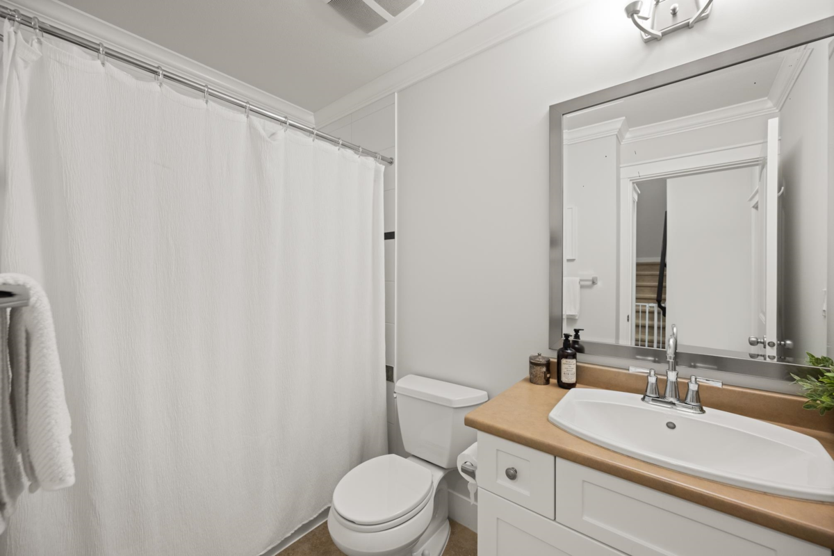 Loft / Bonus Room Photo of 6 15454 32 Avenue, Surrey, BC