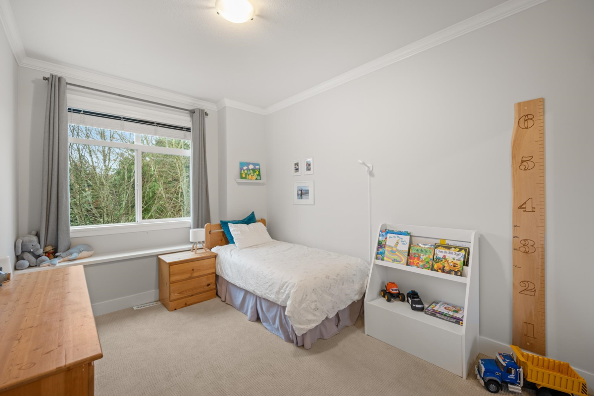 Powder Room Photo of 6 15454 32 Avenue, Surrey, BC