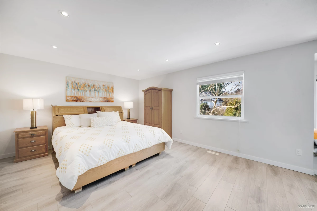 Backyard Photo of 1911 140a Street, Surrey, BC