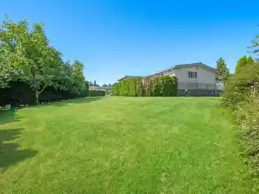 39 8254 134 Street, Surrey, BC, Surrey — Manufactured Home for sale