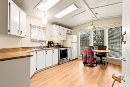 Kitchen Photo of 79 145 King Edward Street, Coquitlam, BC