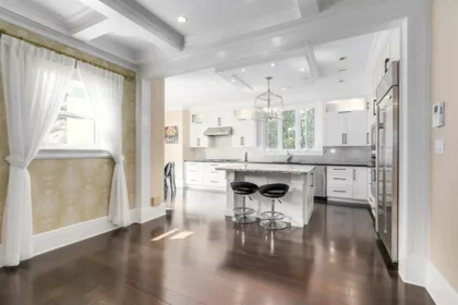 Kitchen Island Photo of 1926 W 17th Avenue, Vancouver, BC