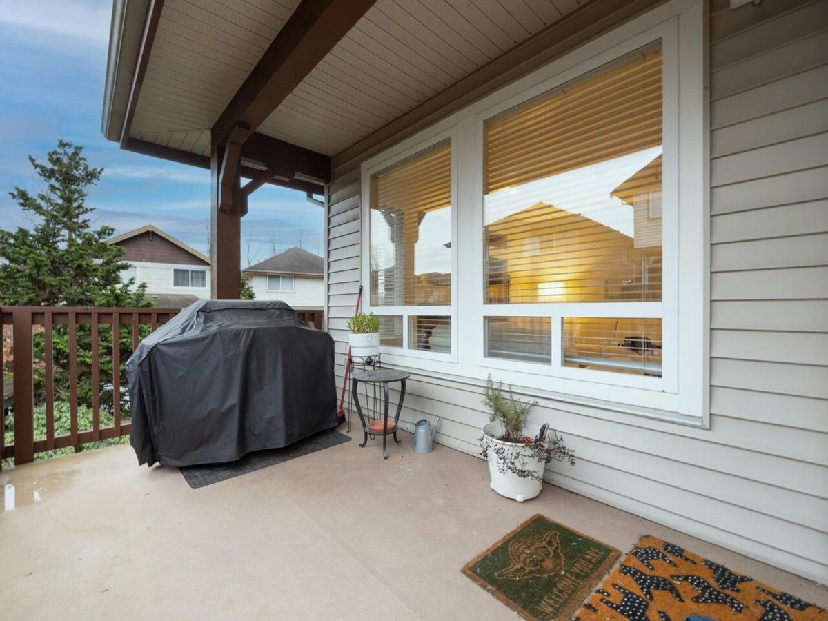 Front Yard Photo of 19 2381 Argue Street, Port Coquitlam, BC