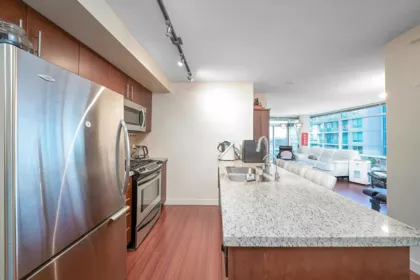 1101 8288 Lansdowne Road, Richmond, BC, Richmond — Apartment/Condo for sale