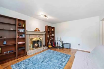 Basement Recreation Room Photo of 21064 Barker Avenue, Maple Ridge, BC