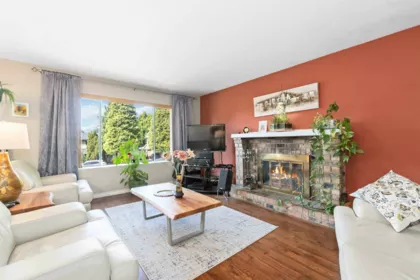 21064 Barker Avenue, Maple Ridge, BC