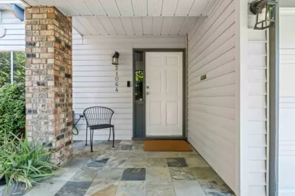 21064 Barker Avenue, Maple Ridge, BC