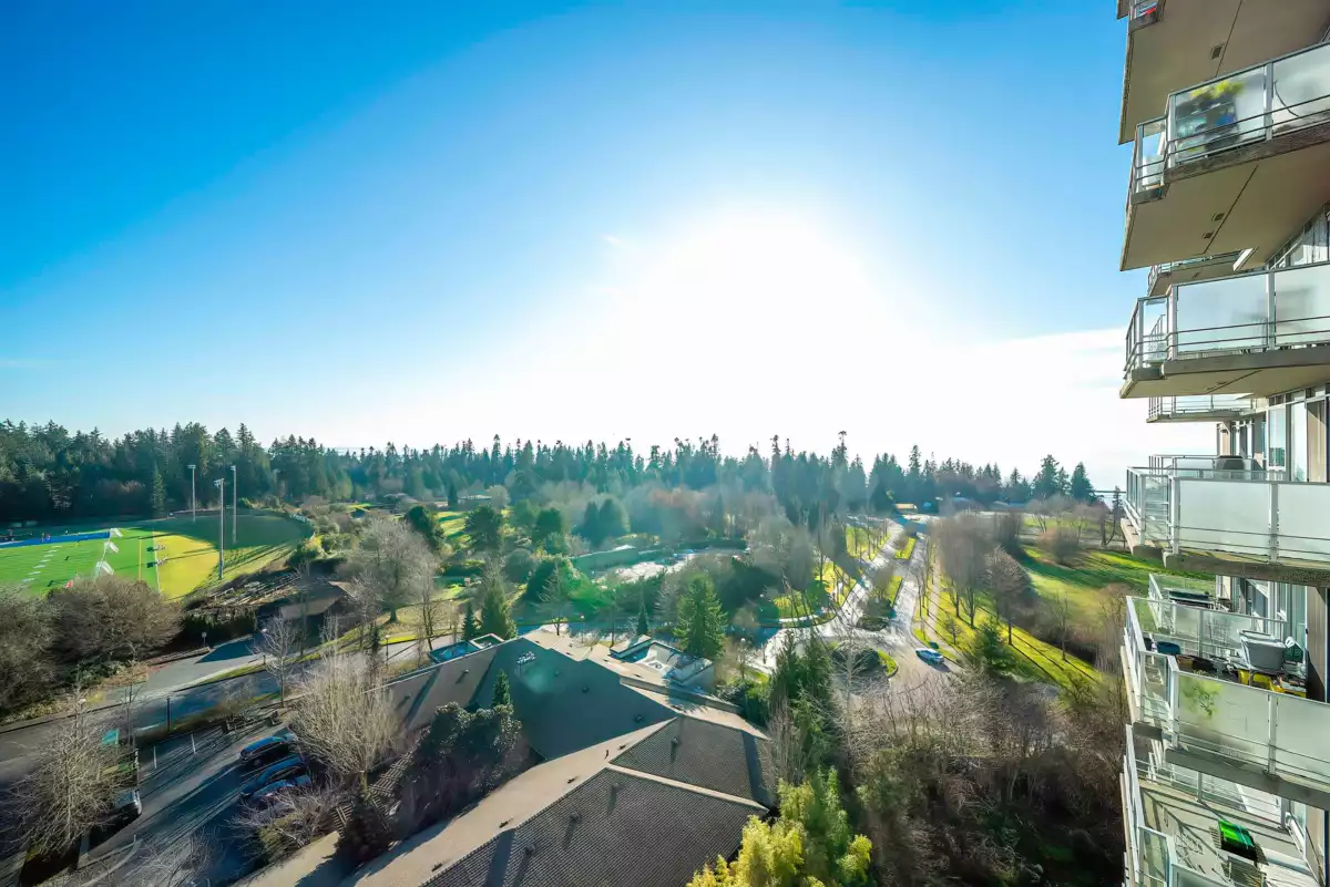 Kitchen Photo of 1202 2688 West Mall, Vancouver, BC