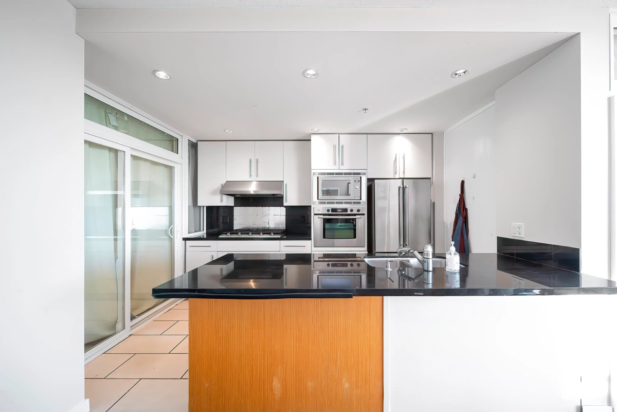 Powder Room Photo of 1202 2688 West Mall, Vancouver, BC