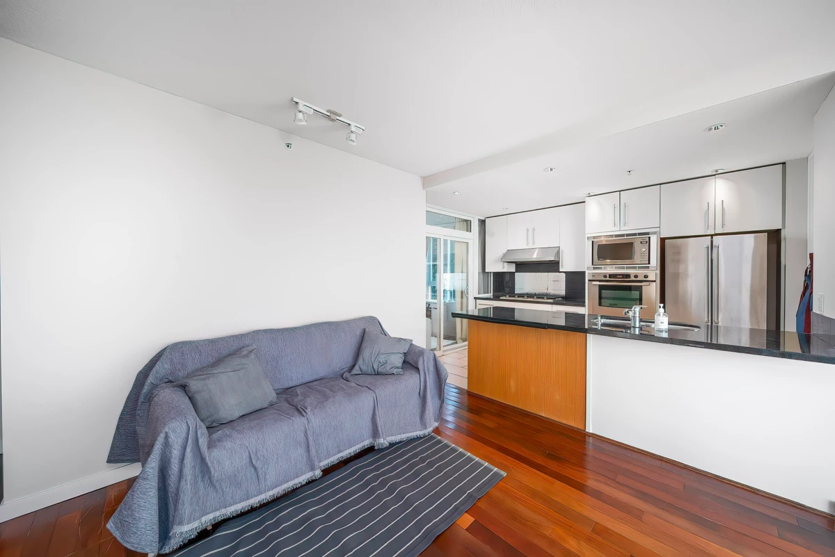 Walk-In Closet Photo of 1202 2688 West Mall, Vancouver, BC