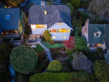 3260 Travers Avenue, West Vancouver, BC, West Vancouver — Single Family Residence for sale