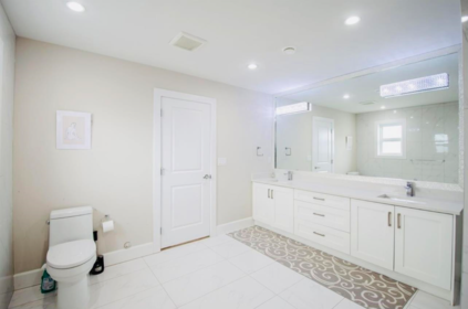 Hot Tub / Spa Photo of 5173 2 Avenue, Delta, BC