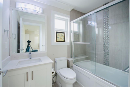Mudroom Photo of 5173 2 Avenue, Delta, BC