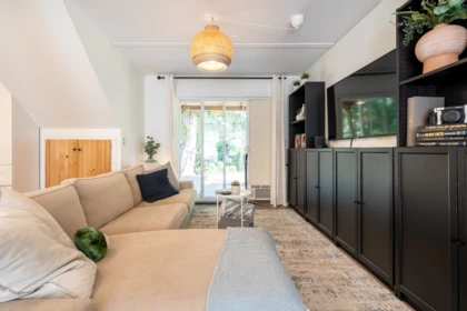 Basement Recreation Room Photo of 2916 184 Street, Surrey, BC
