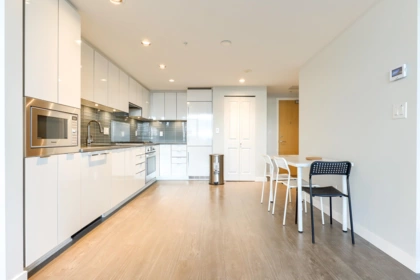 Kitchen Island Photo of 1007 8333 Sweet Avenue, Richmond, BC
