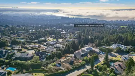 1318 Crestwell Road, West Vancouver, BC