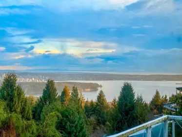 1318 Crestwell Road, West Vancouver, BC