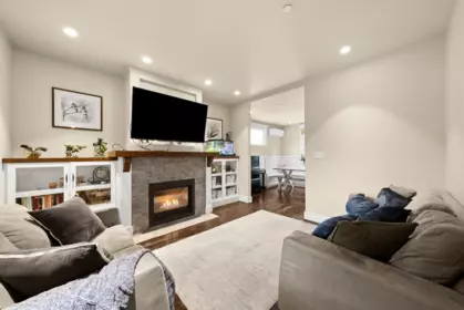 2576 Oxford Street, Vancouver, BC, Vancouver — Single Family Residence for sale