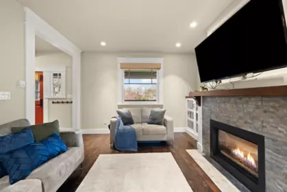 2576 Oxford Street, Vancouver, BC, Vancouver — Single Family Residence for sale