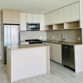 805 8850 University Crescent, Burnaby, BC