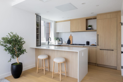 Kitchen Island Photo of 213 715 W 49th Avenue, Vancouver, BC