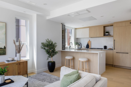 Kitchen Photo of 213 715 W 49th Avenue, Vancouver, BC