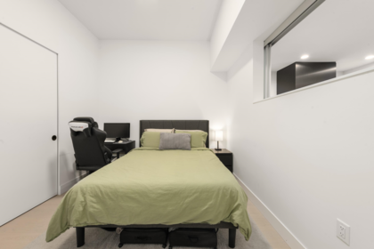 Walk-In Closet Photo of 303 300 Salter Street, New Westminster, BC