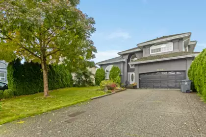 5933 137a Street, Surrey, BC, Surrey — Single Family Residence for sale