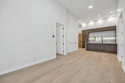 Breakfast Nook Photo of 5105 2186 Gilmore Avenue, Burnaby, BC