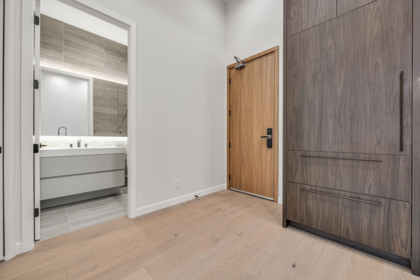 Mudroom Photo of 5105 2186 Gilmore Avenue, Burnaby, BC