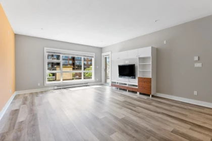219 20728 Willoughby Town Centre Drive, Langley, BC, Langley — Apartment/Condo for sale