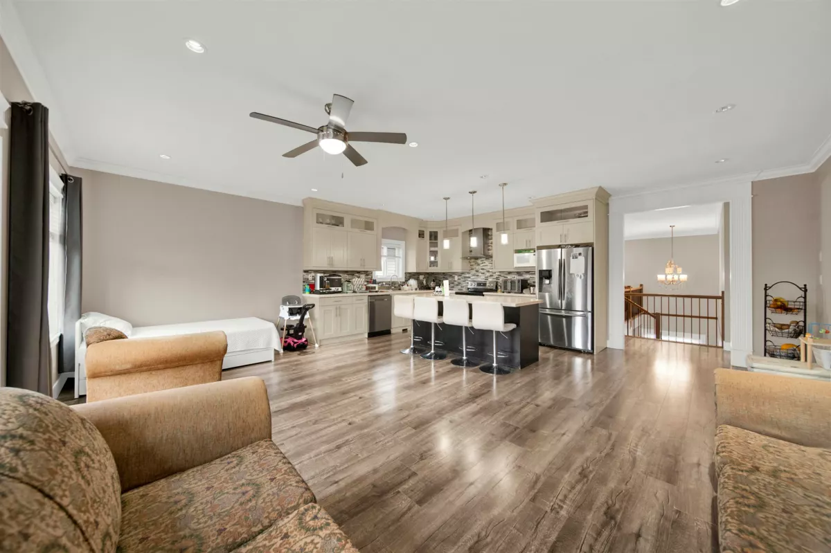Living Room Photo of 3176 Engineer Crescent, Abbotsford, BC