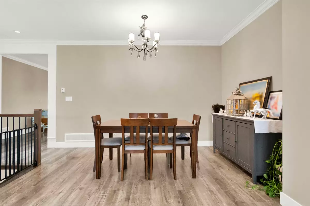 Pantry Photo of 3176 Engineer Crescent, Abbotsford, BC