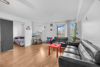 Breakfast Nook Photo of 206 10533 University Drive, Surrey, BC
