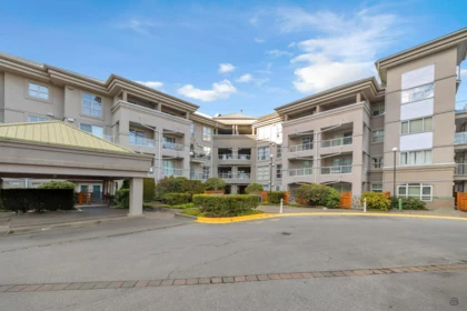 206 10533 University Drive, Surrey, BC, Surrey — Apartment/Condo for sale