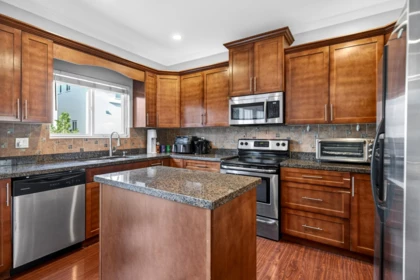 Kitchen Photo of 2363 157a Street, Surrey, BC