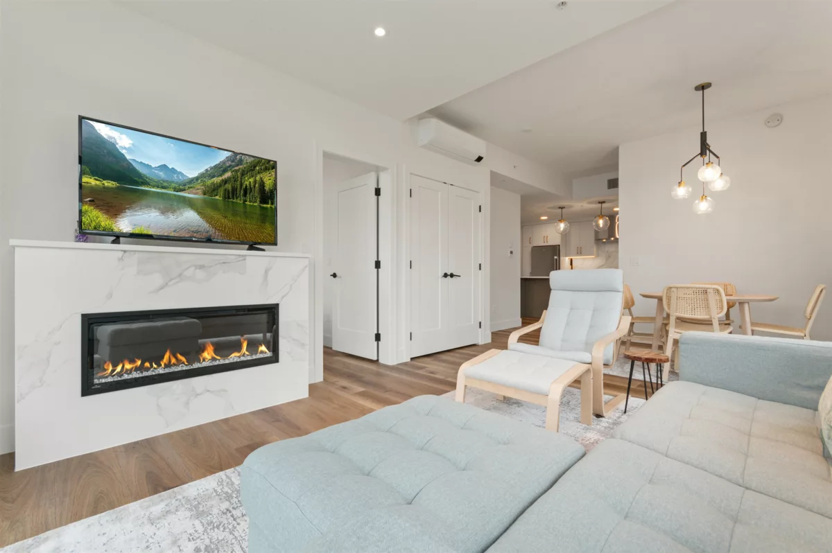 Bedroom 2 Photo of 508 120 Esplanade Avenue, Harrison Hot Springs, BC
